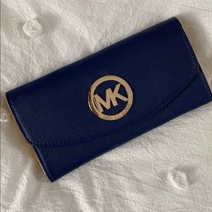Brand new Michael Kors leather wallet